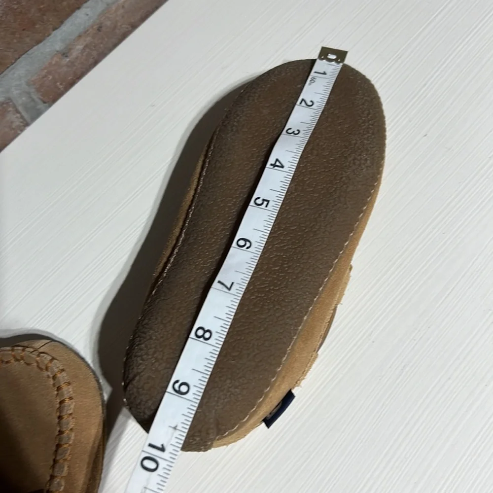 NEW Vineyard Vines Suede Slip-on Moccasins Sheepskin Tan